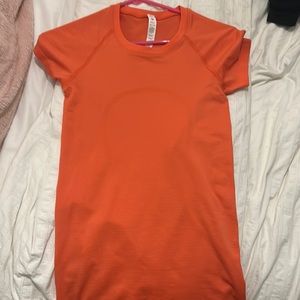 Lululemon swiftly tech - BRAND NEW